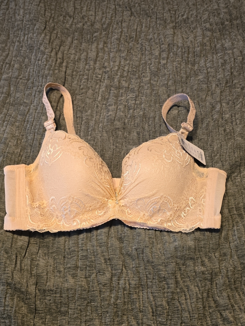 Lace Underwire Bra in Blush Pink - Elegant Support